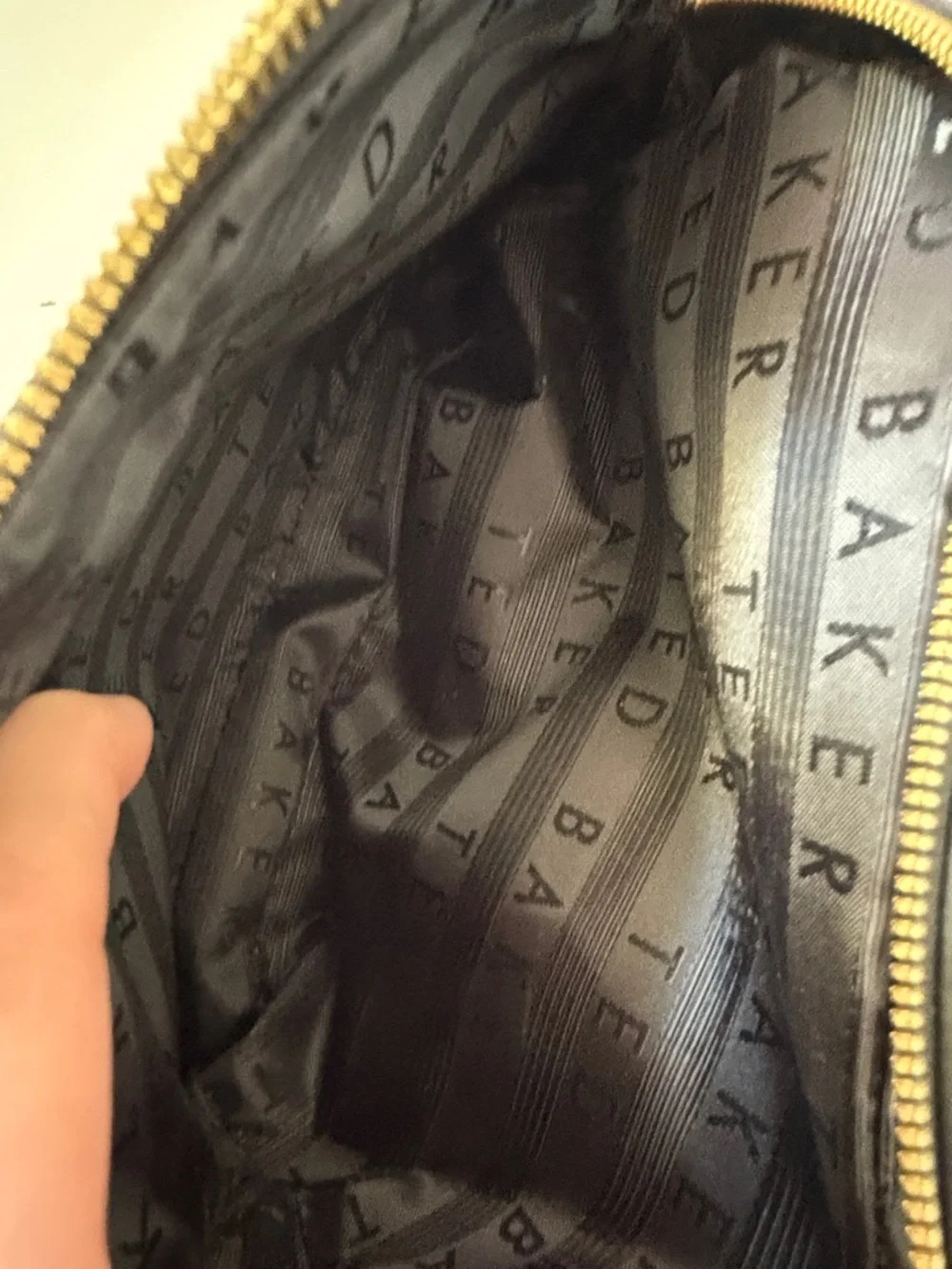 Ted Baker Black Pebbled Leather Crossbody with Pink and Black Striped Strap - Picture 4 of 7